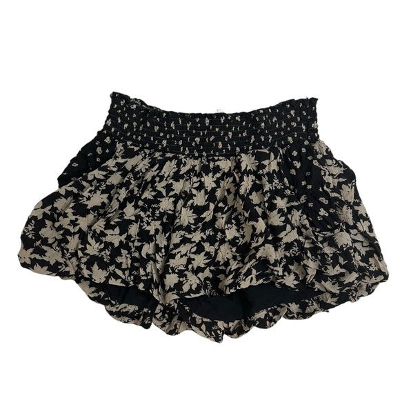 Free People Shorts Bloomers Floral Bubble Hem Boho Festival Balloon Size Small - Picture 3 of 8